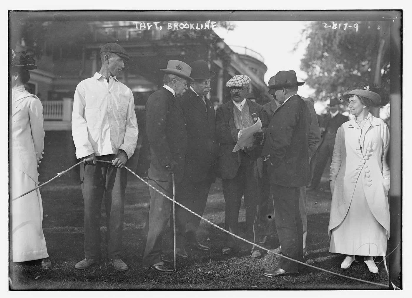 President William Howard Taft among spectators at a U.S. Golf Association championship at The Country Club in Brookline, Massachusetts